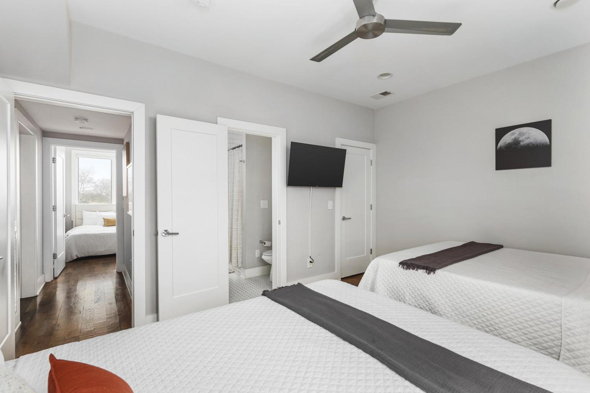 Modern Luxury Rooftop Deck, 3 Mi To Downtown 내슈빌 외부 사진